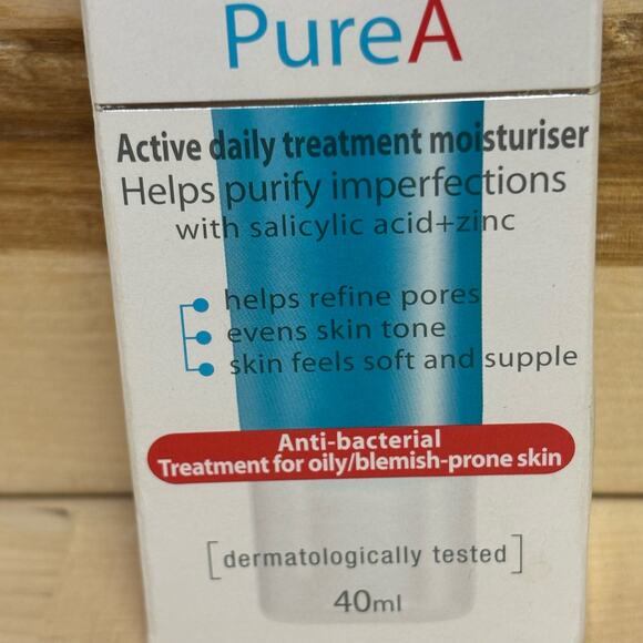 GARNIER Pure A Daily Treatment Moisturizer Salicylic Acid 40ml New - Picture 2 of 4